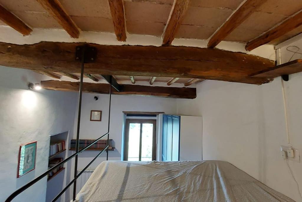 Piccolo Appartamento Monticiano Exterior foto